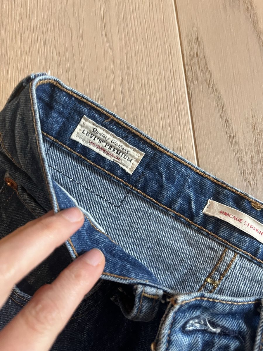 Jeans: Jeans Levi's Ribcage Straight, taglia 27 – Usato da Zürich venduto da mar_gw9f 2