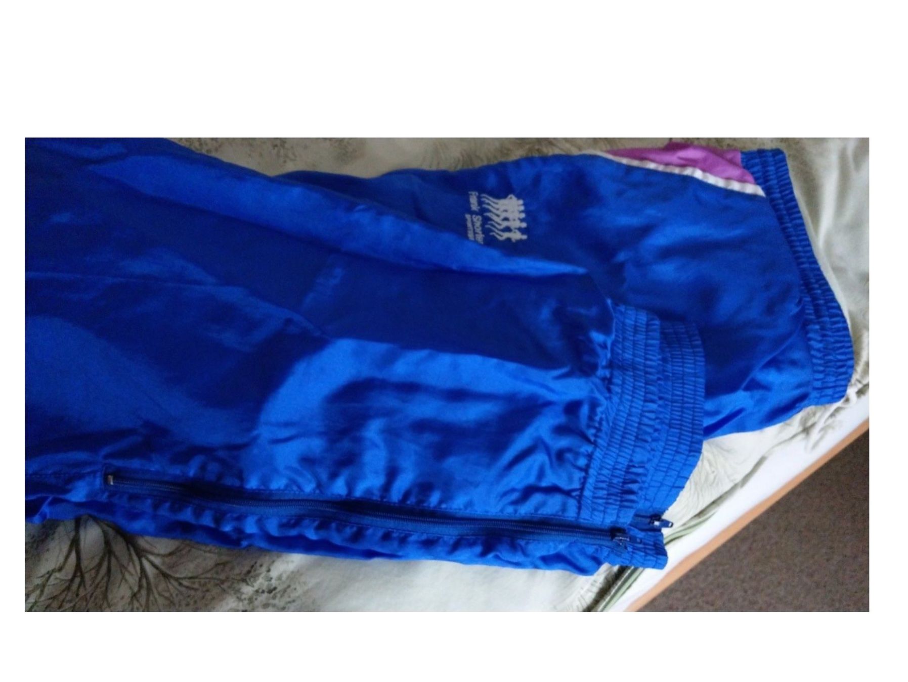 Lots de vêtements: FRANK SHORTER 2-teilig Trainer – Neuf (Voir description) à Unterentfelden par 13_Lukullus 2