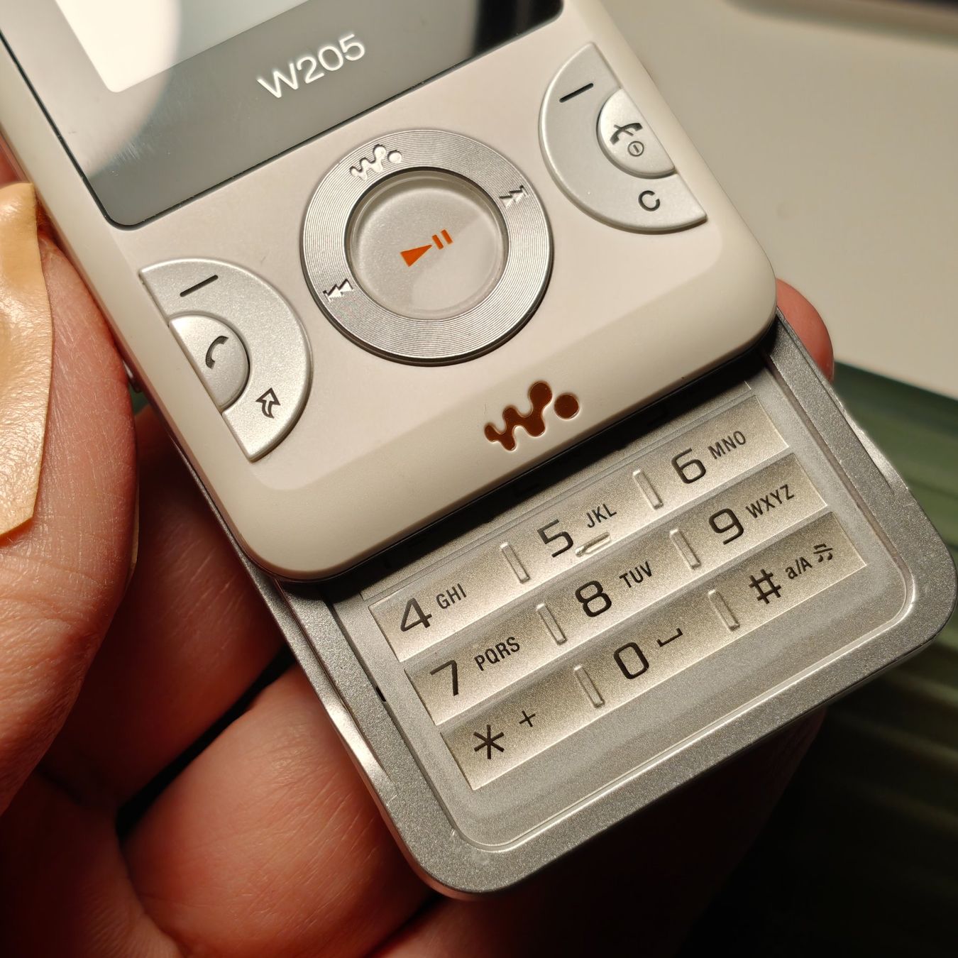 Ericsson Telefoni cellulari / Smartphones: Sony Ericsson W205 Mobile Phone – Usato da Thörishaus venduto da vintagger 3