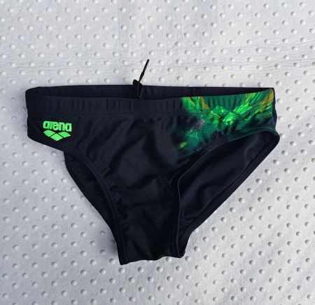 NEU! Coole ARENA Badehose für Jungen Gr. 140