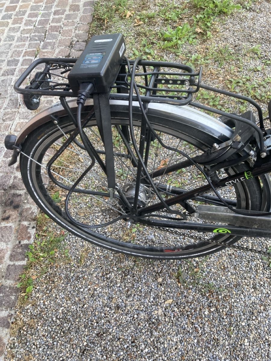 Vélos: E - Bike ab 1 Fr.- – Défectueux à Dübendorf par Mpari 1