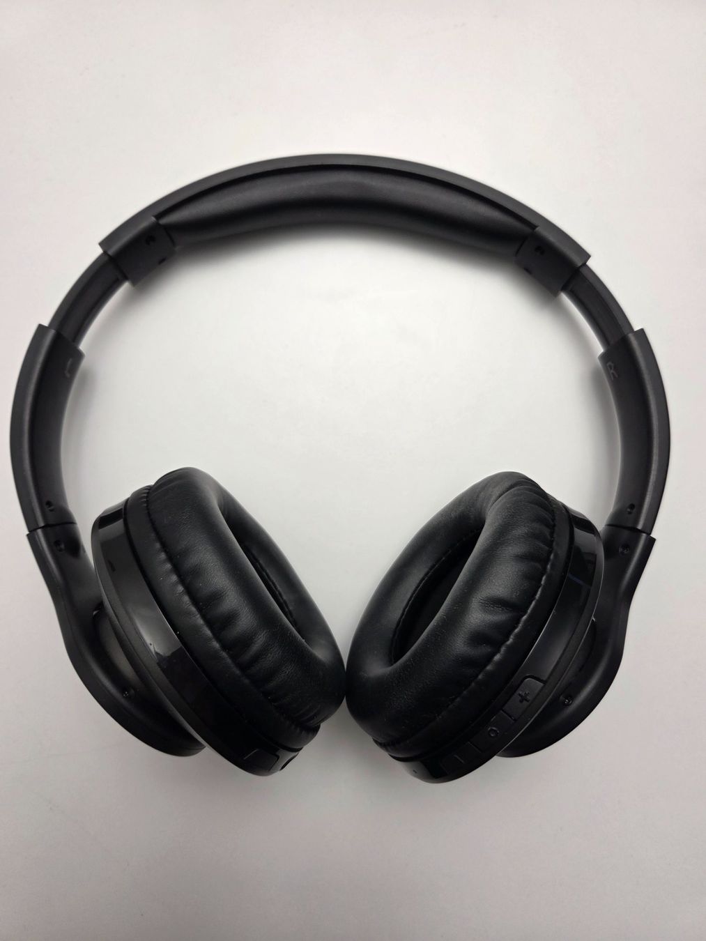 Philips Cuffie: Philips On-Ear-Kopfhörer NEUWERTIG – Usato da Thörigen venduto da beop