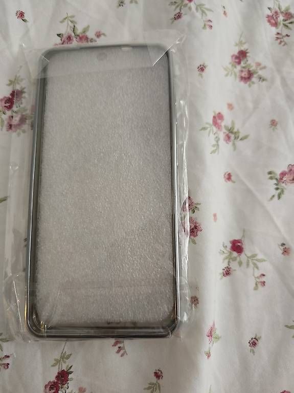 Cover & Protezioni schermo: Samsung Galaxy S26  cover  – Nuovo e nell'imballaggio originale da Winterthur venduto da Bole.sd 3