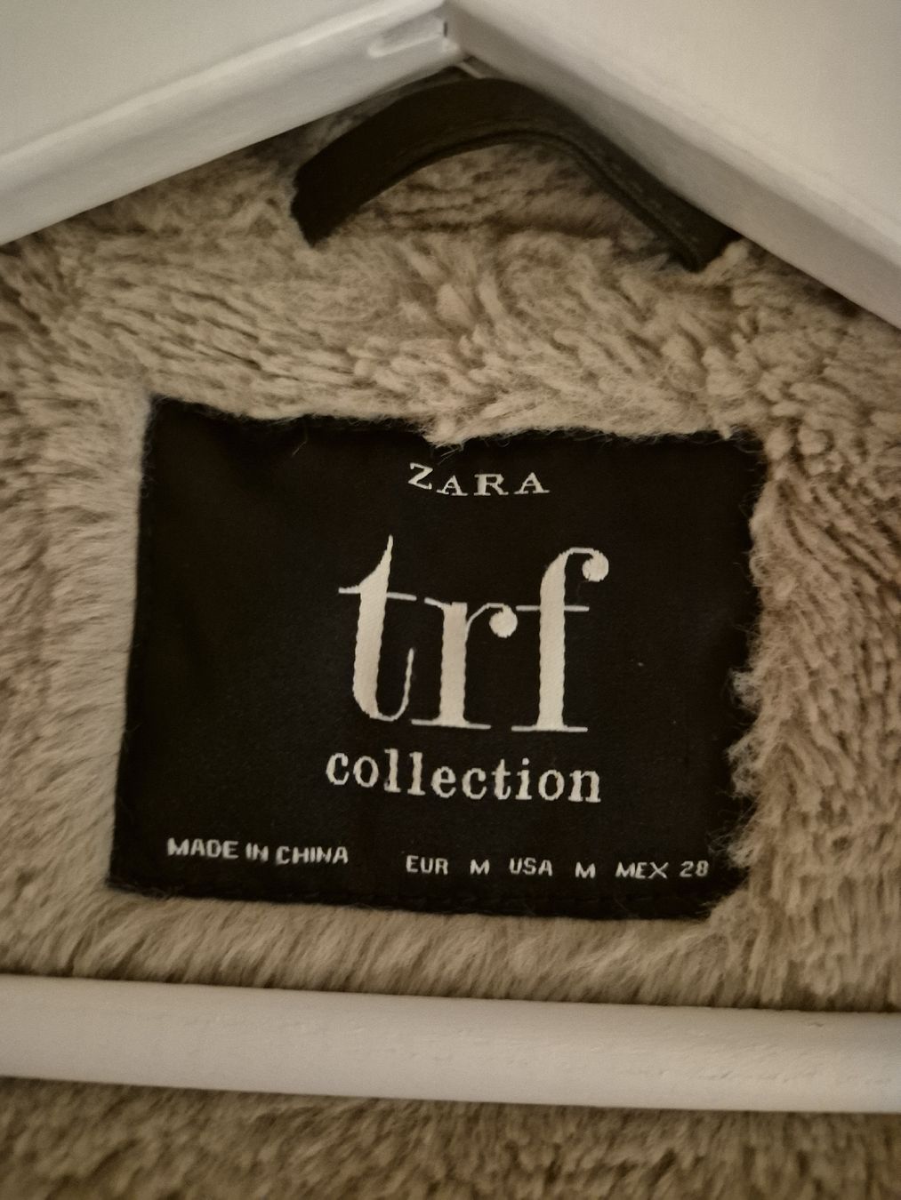 Zara Giacche: Winterjacke von Zara, Khaki, Gr. M – Usato da Känerkinden venduto da melbaumg 4