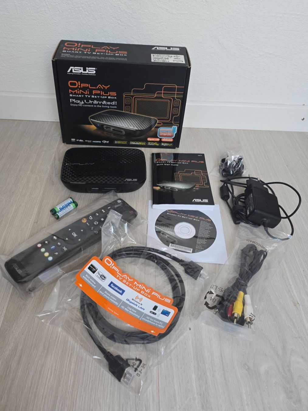 Asus Sistemi audio & multimediali: ASUS O!Play Mini Plus Mediaplayer / Smart TV Setup Box – Nuovo (secondo la descrizione) da Buchs ZH venduto da Reto_981