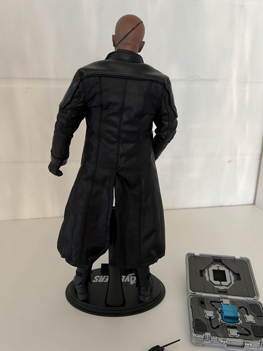 Hot Toys Figuren: Hot Toys Nick Fury – Neu (gemäss Beschreibung) aus Zwingen von Degenhardt77 4