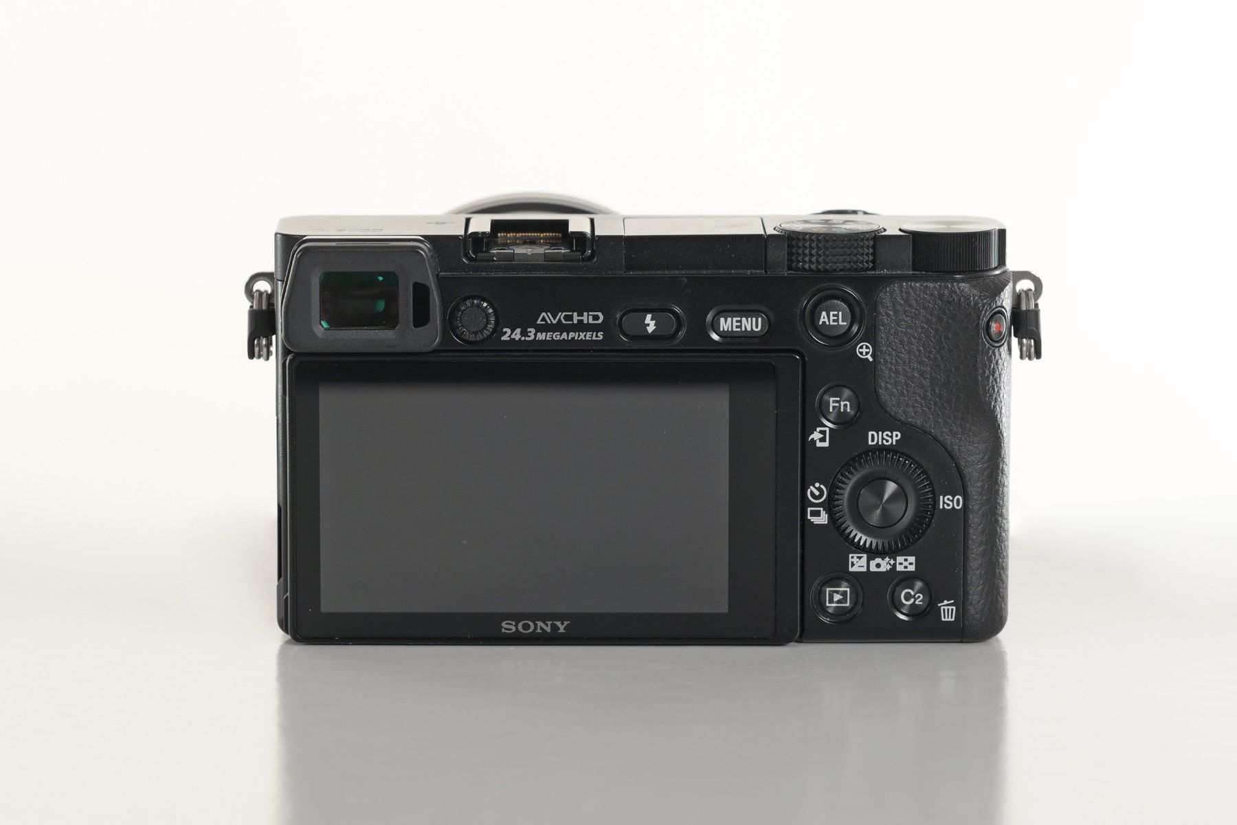 Sony Fotocamera: Sony Alpha 6000 inkl. 16-50mm PZ – Usato da Wädenswil venduto da tevyag 2