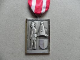 Auszeichnung Medaille Militär Uniform LU