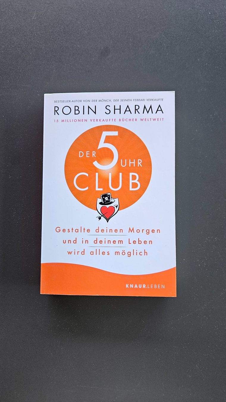 Bücher: Buch Der 5 Uhr Club - Robin Sharma – Neu (gemäss Beschreibung) aus Thun von nic_n2wf