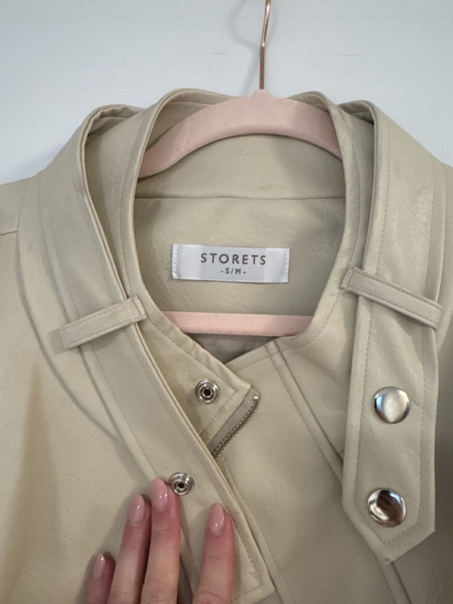 Jacken: Storets beige jacket M/L with pockets – Gebraucht aus Beringen von Edu-Nati 2