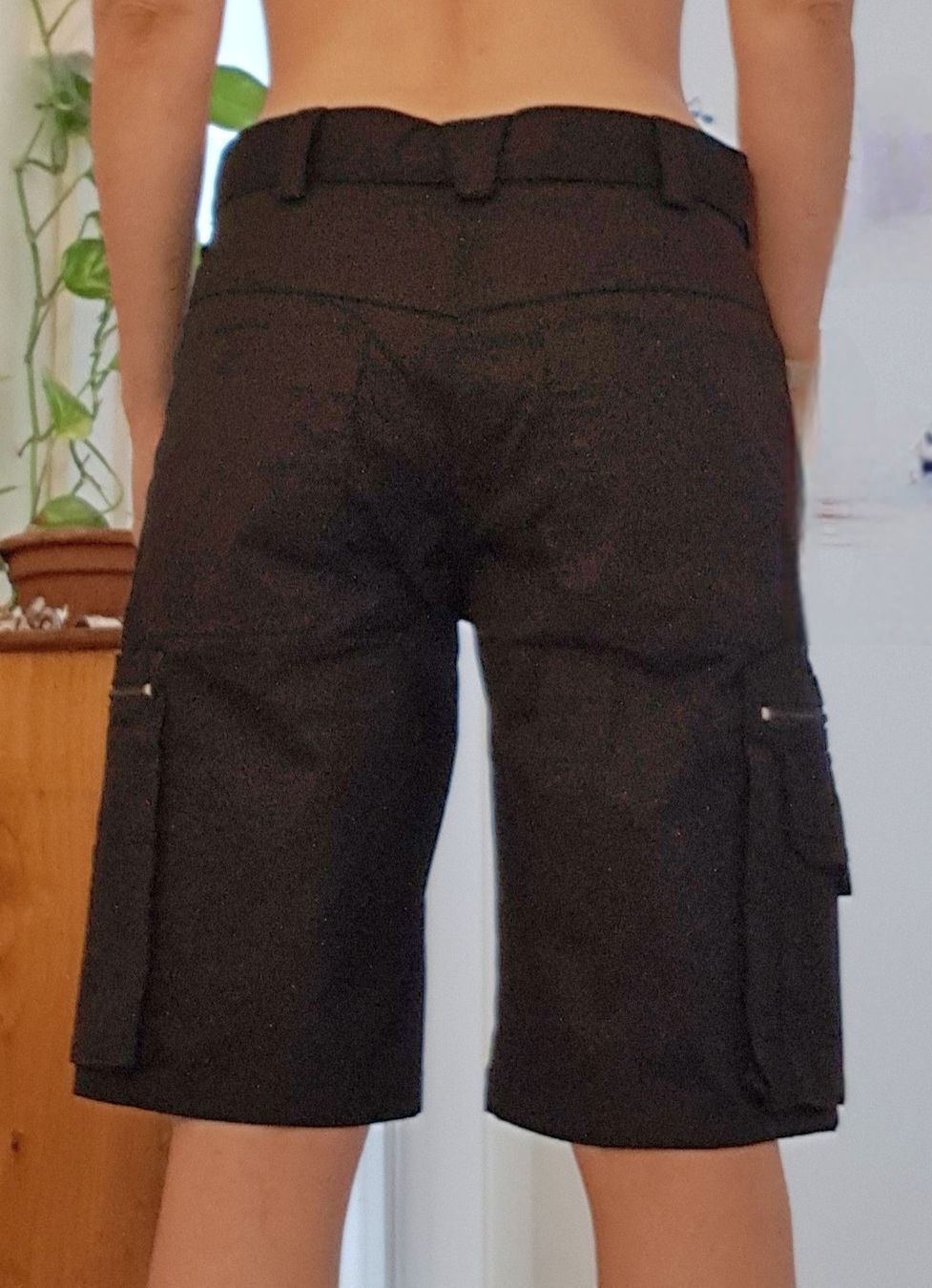 Hosen: Shorts cargo noir taille 38 – Gebraucht aus Rolle von Loutre84 3
