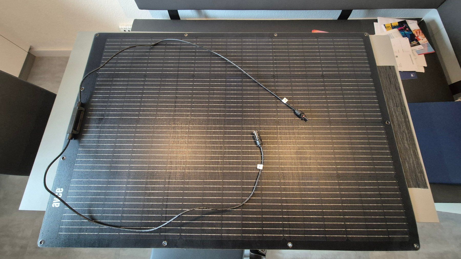 Dispositivi a energia solare: Ayce flexible solar panel 150W – Usato da Gachnang venduto da Thx