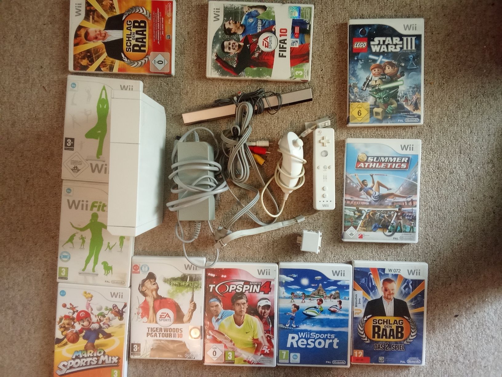 Nintendo Console: Nintendo Wii Konsole mit Games – Usato da Turbenthal venduto da fatalbeauty