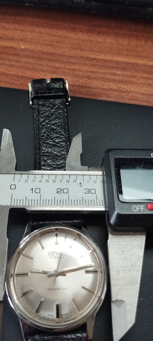 Uhren: montre mécanique corvette – Gebraucht aus La Chaux-de-Fonds von jac_9llg 8