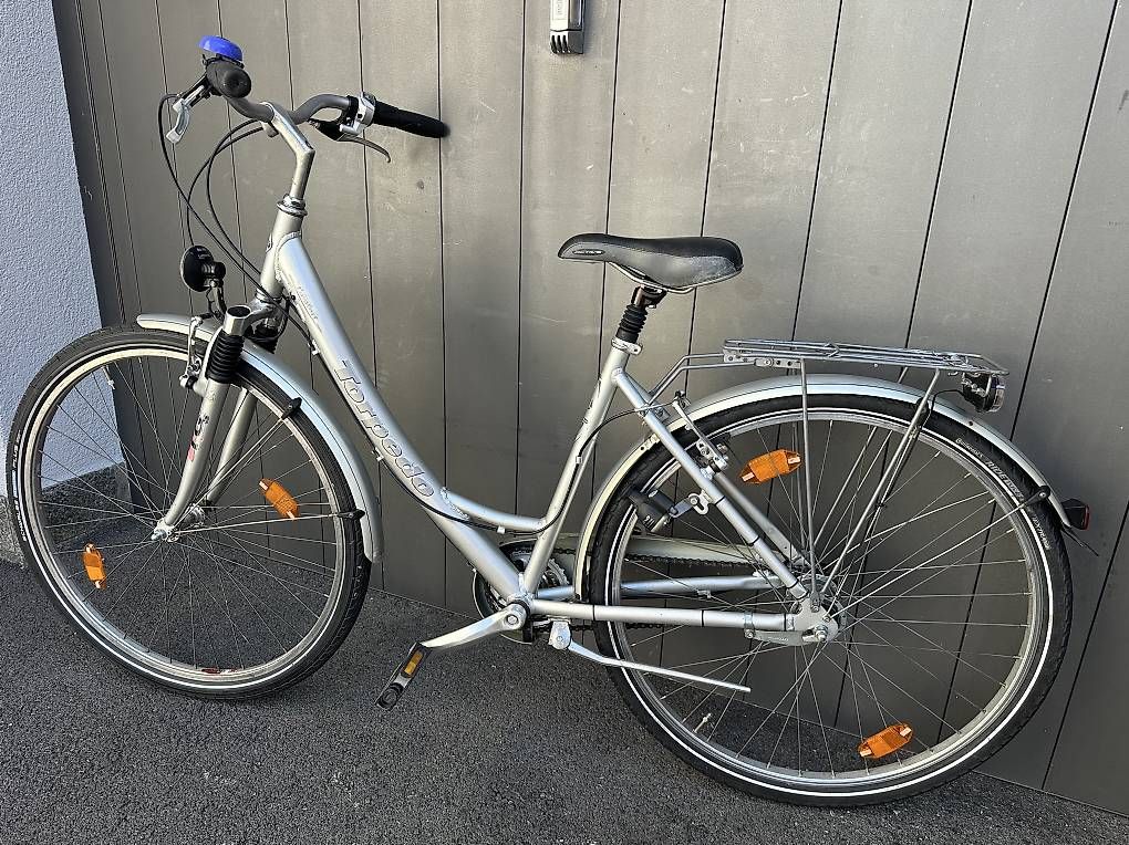 Velos: Bicicletta da donna Torpedo 28 – Gebraucht aus Quartino von DiloUsato 3