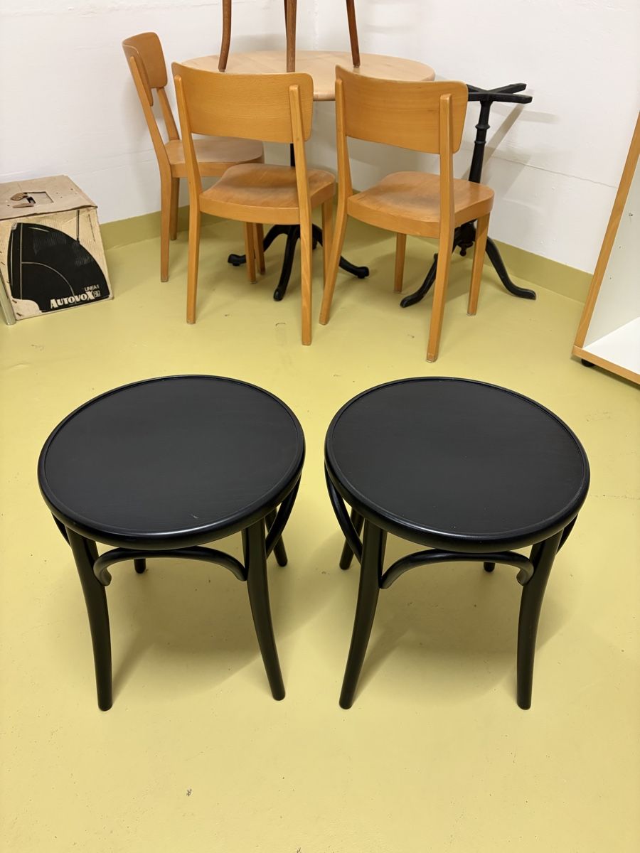 Sgabelli: Hocker von TON, Stühle – Usato da Wohlen AG venduto da Ralf2000 2