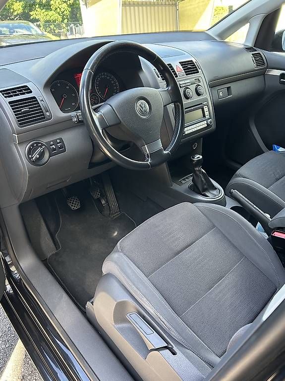 Automobili: A vendre VW Touran  – Usato da Payerne venduto da GO.N 3