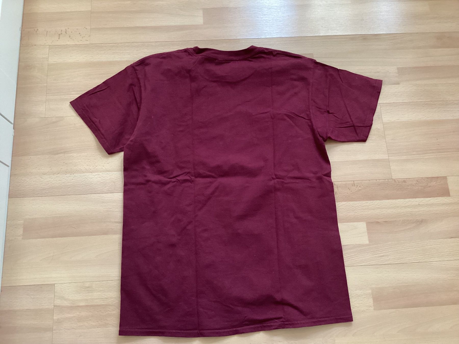 Nikin T-shirt: NIKIN T SHIRT 📦Versand 📦 – Nuovo (secondo la descrizione) da Unterkulm venduto da Lunchen11 2