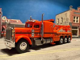 Peterbilt Abschlepper Haines Brekina H0 1/87