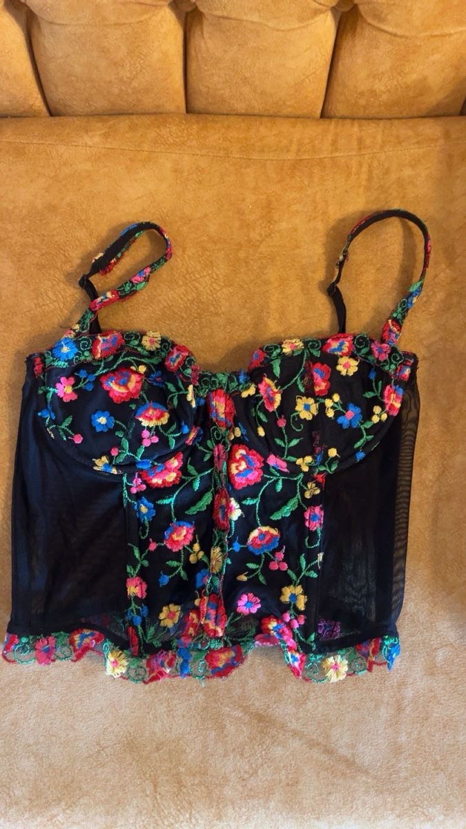 Tops: Oberteil – Neu (gemäss Beschreibung) aus Zürich von sha_207