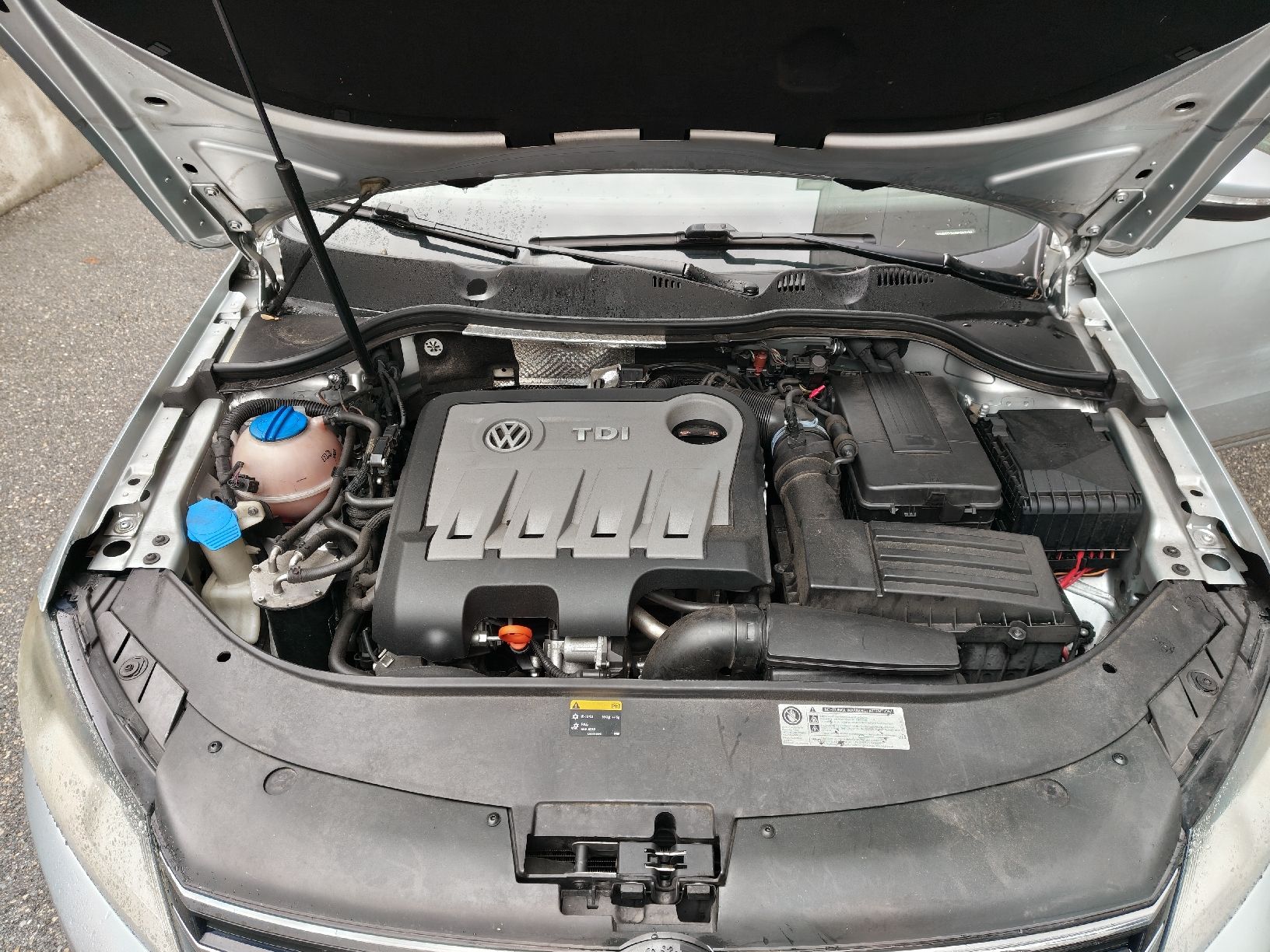 VW Autos: VW Passat 2.0 TDI 4MOTION – Gebraucht aus Giubiasco von AUTOTECNICA 9