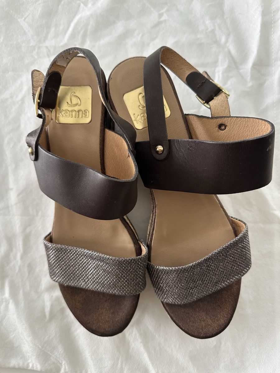 Scarpe da donna: SANDALES KANNA 38 – Usato da Chêne-Bourg venduto da Sophro