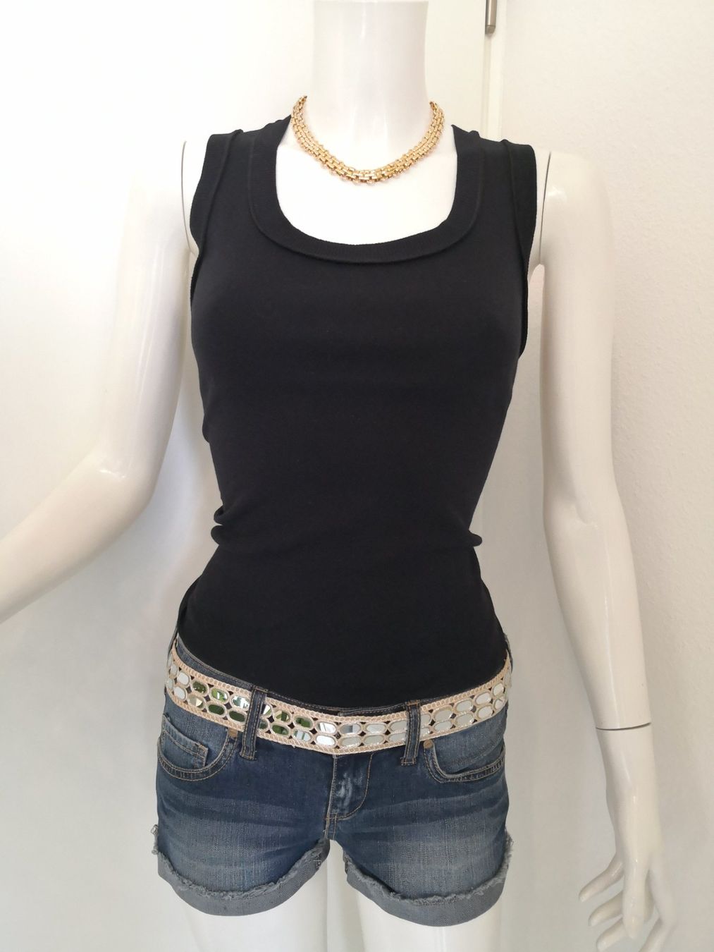 Mango Tops: 🤩MANGO TOP SCHWARZ – D'occasion à Olten par Naja-Twins-Twins 9