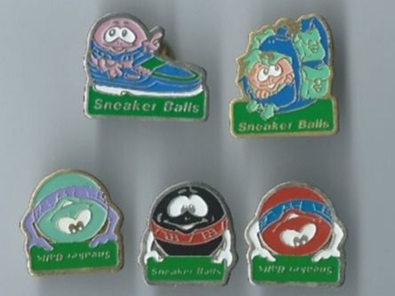 Placchette & Badge: Sneakers Balls 5 PIN – Usato da Zürich venduto da t24_de