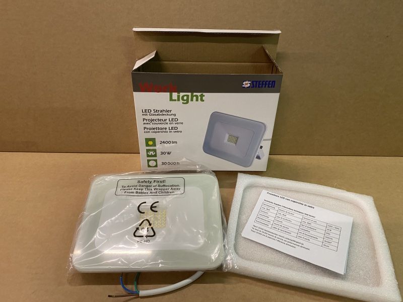 Lampade: LED Strahler 30W – Nuovo e nell'imballaggio originale da Necker venduto da liq24 1