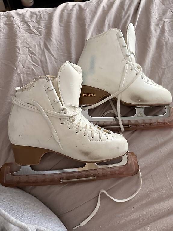 Pattini da ghiaccio: Patins à glace edea motivo – Usato da Onex venduto da Camillejck 1