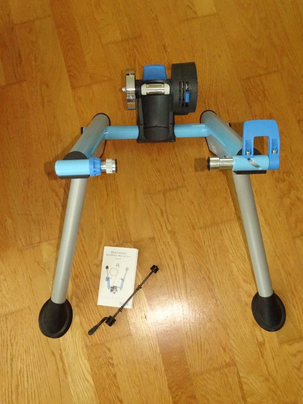Hometrainer: Tacx Rollentrainer neuwertig – Usato da Hirzel venduto da Musicman03 3