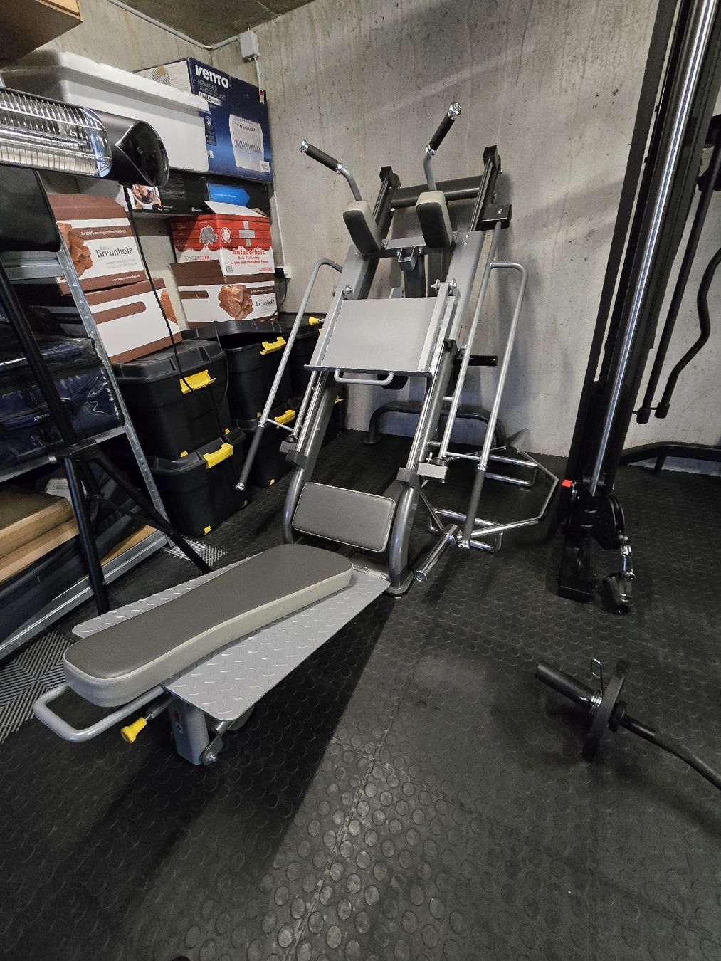 Hometrainer: Hack Squat Machine Used Condition 195cm Length – Gebraucht aus Gümligen von mishras