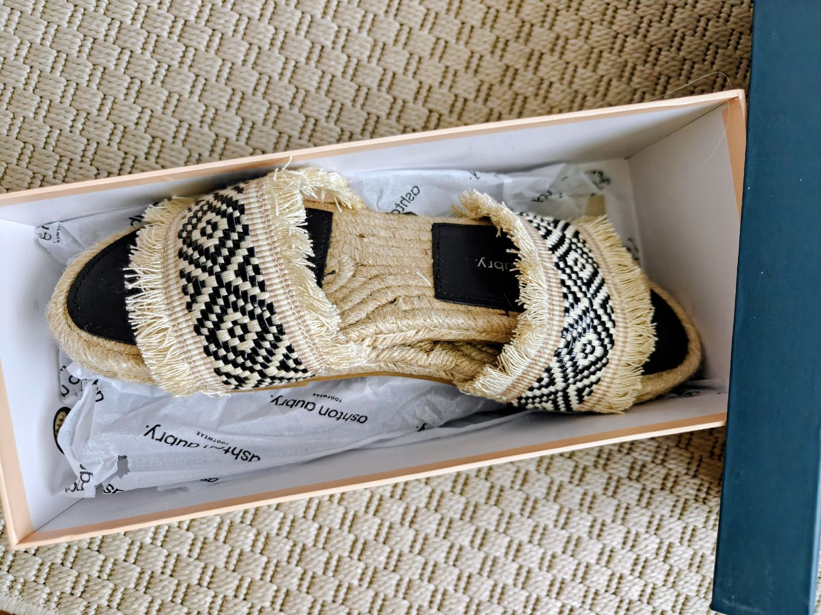 Scarpe da donna: Ashton Aubry Sandale, Gr. 37, Sommer-Look – Nuovo e nell'imballaggio originale da Zürich venduto da reb_5rb6