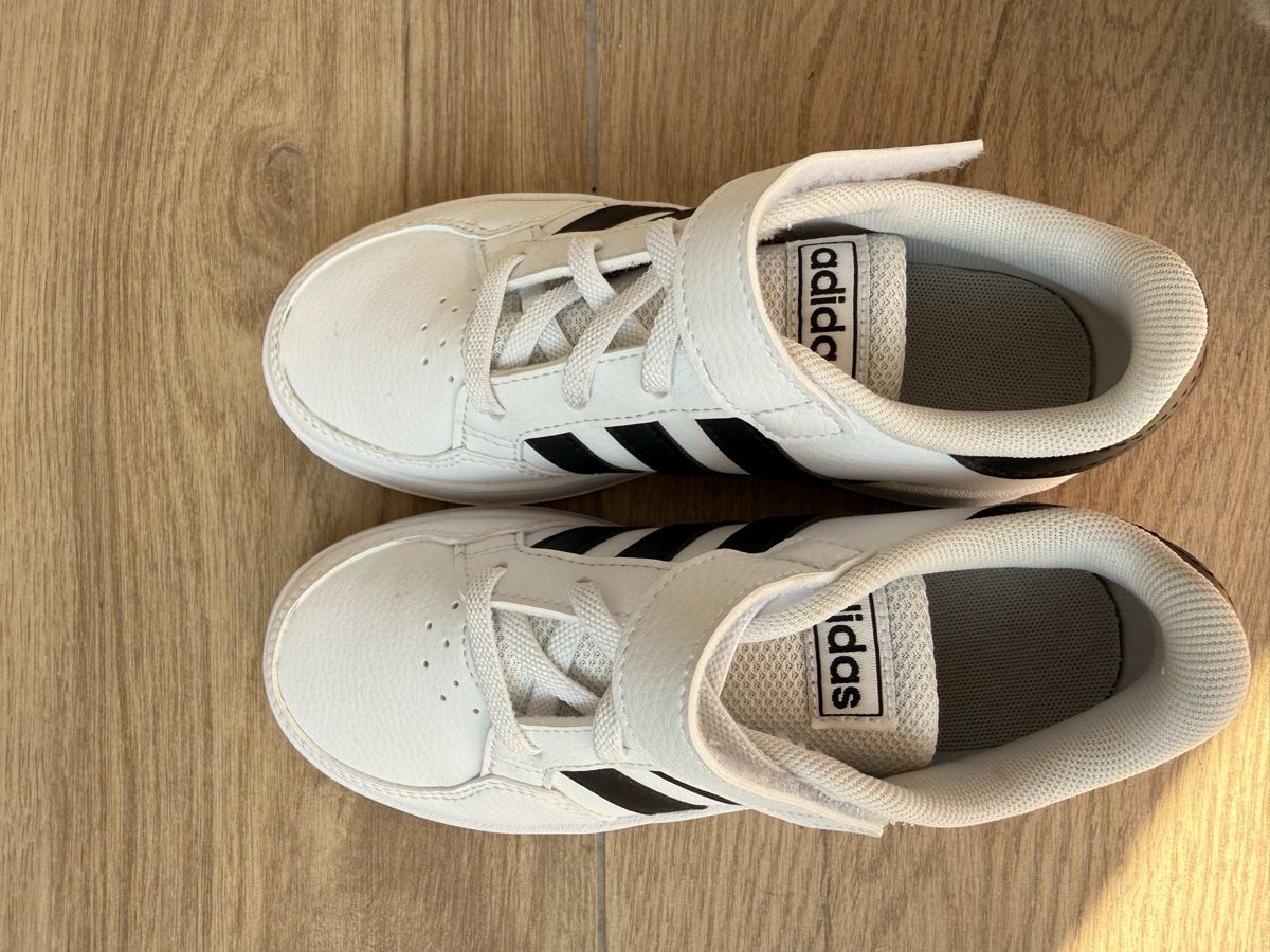 Adidas Scarpe per ragazzi: Adidas Gr.31 like new – Usato da Arth venduto da daphnevdb 2