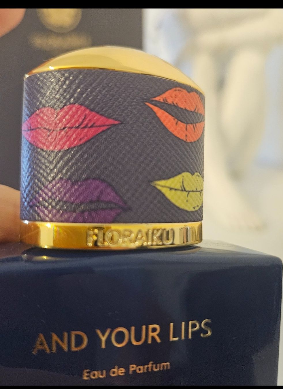 Profumi & Eau de Toilette: Floraiku And your lips 30 ml – Usato da Bex venduto da bes_9dyf 5