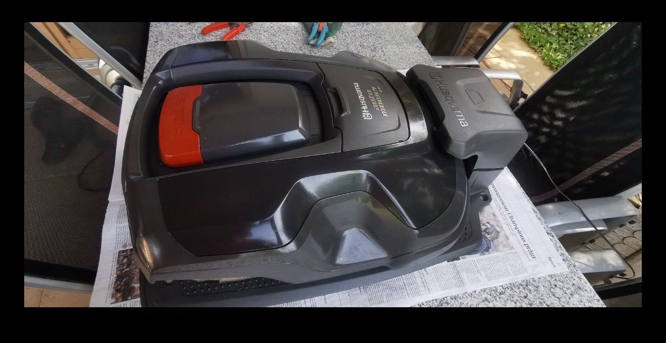 Husqvarna Tagliaerba: Husqvarna auto mower 310 – Usato da Knutwil venduto da S_baer24
