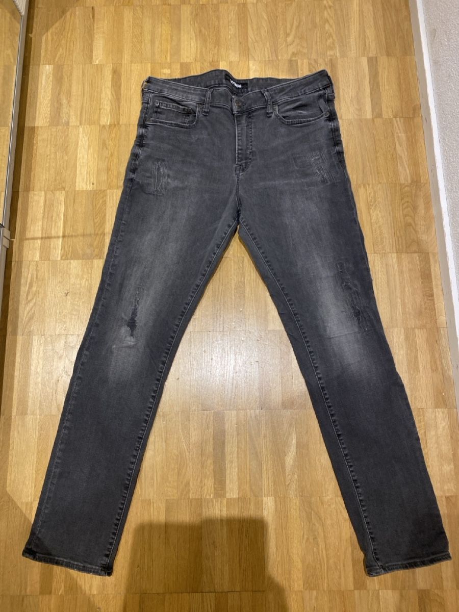 Jeans: Jeans Express Hyper Stretch grau Grösse 34x32 gebraucht – Usato da Zürich venduto da Angela69