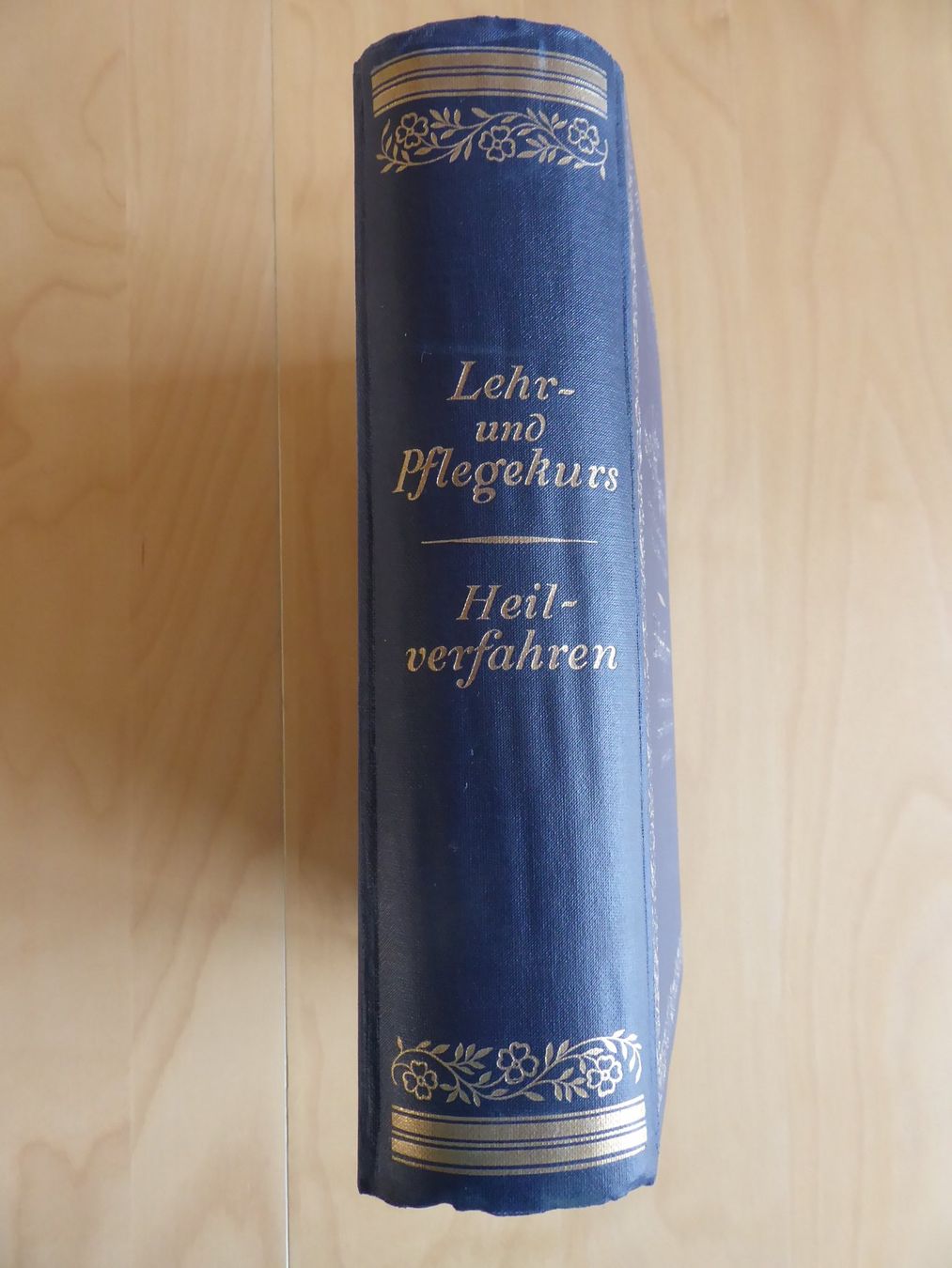 Libri: Lehr- und Pflegekurs – Usato da Aadorf venduto da Dragonfisch 8