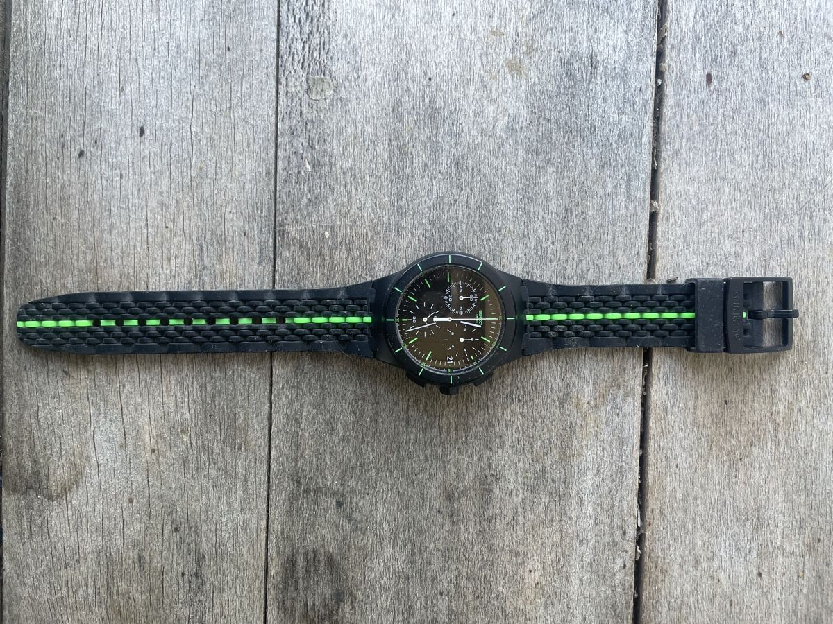 Swatch Montres: Swatch Chrono LASER Track (Susb 409) – Neuf (Voir description) à Wildensbuch par Mangosteen7