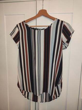 T-Shirt Bluse ONLY Gr. S