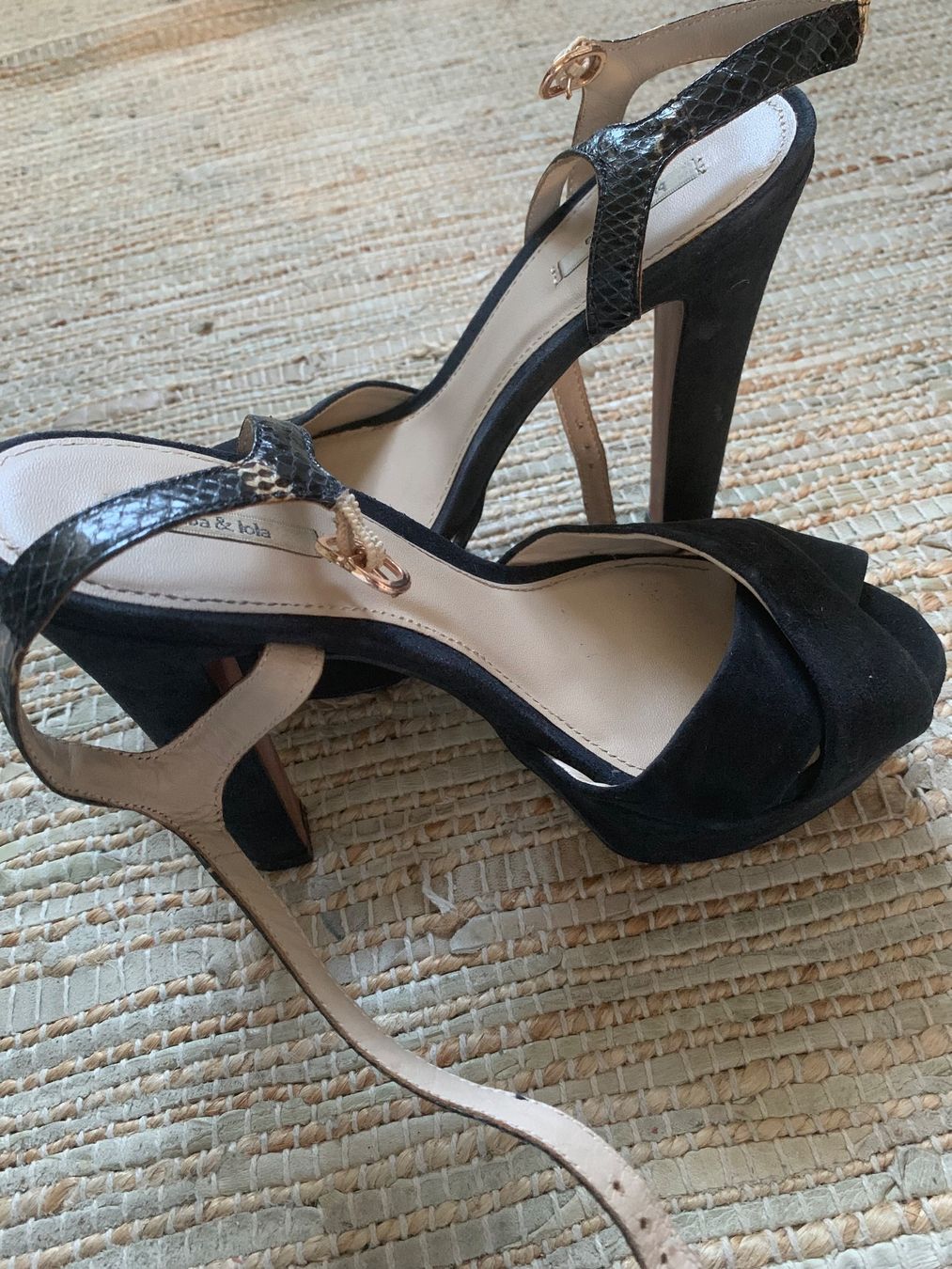 Scarpe da donna: Sandales compensées en daim - pointure 38 – Usato da Nyon venduto da ikel78 6