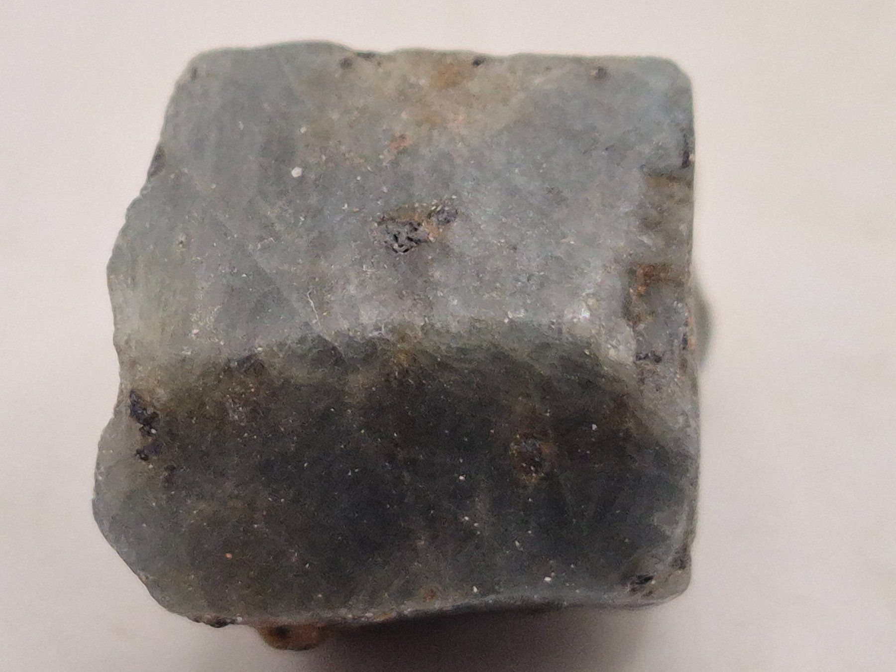 Pietre preziose: Saphir natur roh 32.5ct. – Nuovo e nell'imballaggio originale da Winterthur venduto da LukasMineralienOase