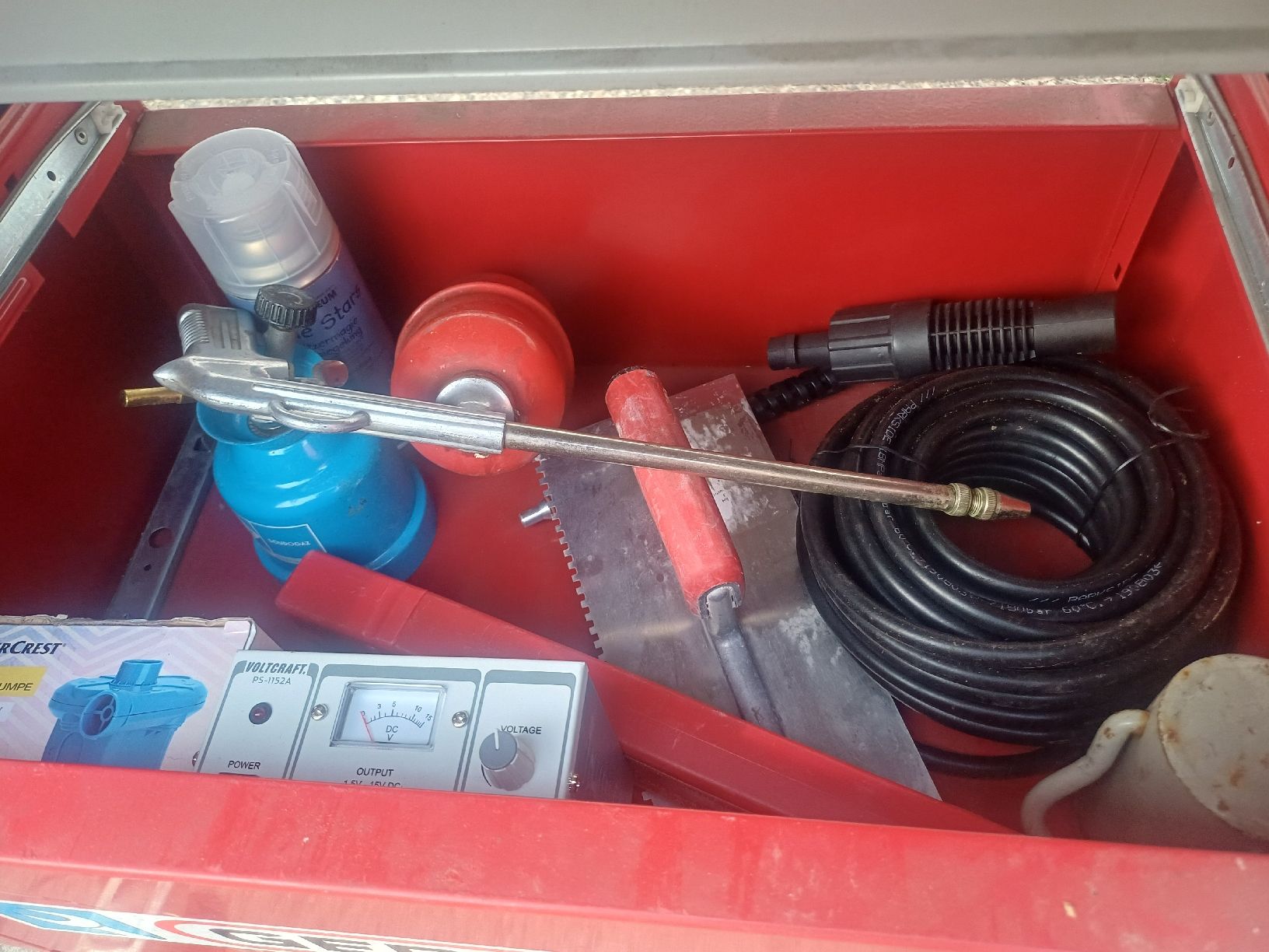 Alle Werkzeuge: Werkzeugboy mit Inhalt – Defekt aus Wangenried von Recycler94 7