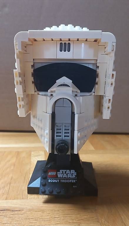 Jouets: Lego casque Star Wars Snowtrooper – D'occasion à Ecublens VD par tur_79m6
