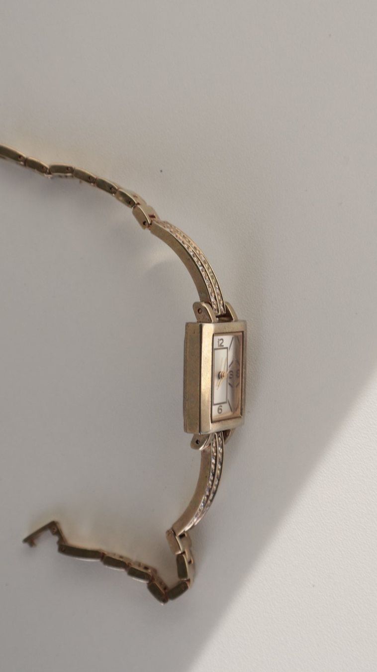 Uhren: Damen Uhr  läuft Garantie – Gebraucht aus Willisau von flabastian 6