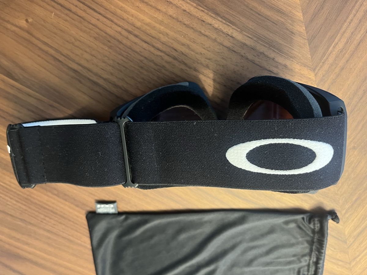 Oakley Brillen & Gläser: Oakley Ski Goggle O Frame 2.0 Black Mirror – Neu und originalverpackt aus Schwanden GL von sar_fs2t 3