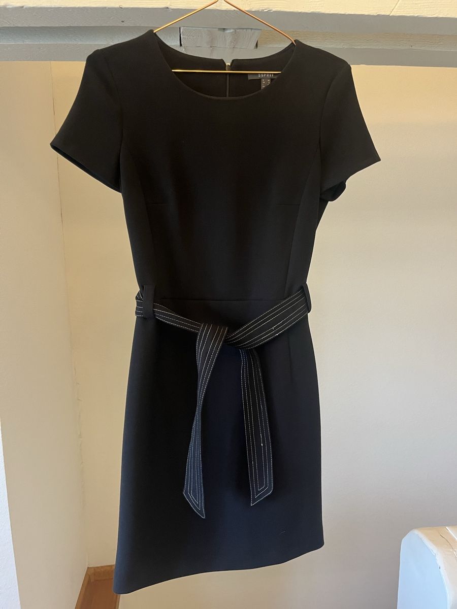 Esprit Kleider: ESPRIT KLEID NEU IN GRÖSSE 34 – Neu (gemäss Beschreibung) aus Basel von barracuda360