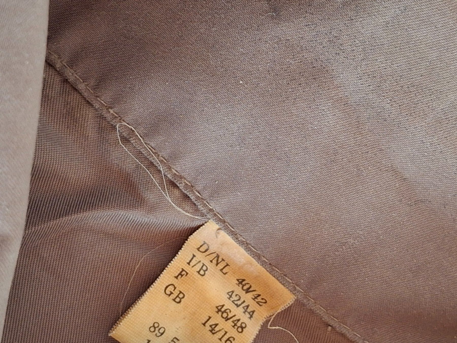 Gilets & Westen: Gilet vert olive taille 40/42 – Gebraucht aus Villiers von san_jn5w 4