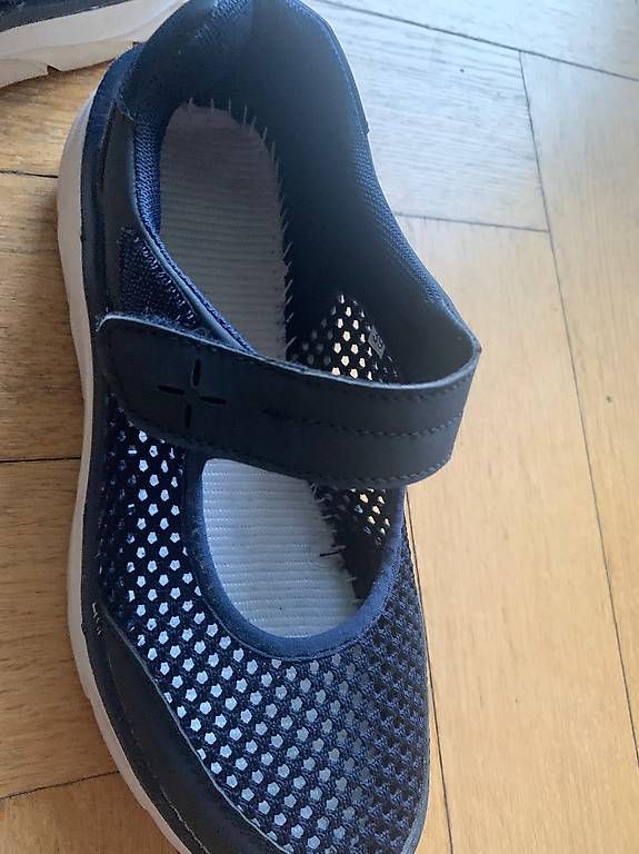 Scarpe da donna: Orthopädische Schuhe  – Usato da Bern venduto da Veronicapadurr 1