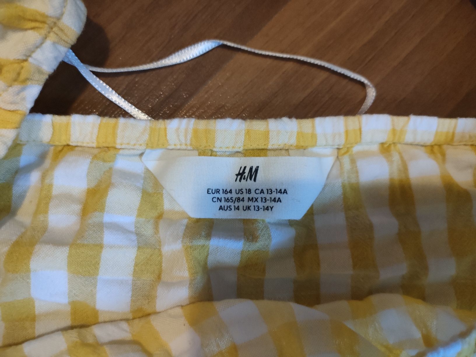 H&M Kleiderpakete & -sets: H&M Sommerkleidung Set Grösse 164 – Gebraucht aus Leuggelbach von Schreiner21 4